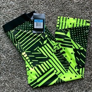 Nike Pro dry-fit 3/4 workout pants